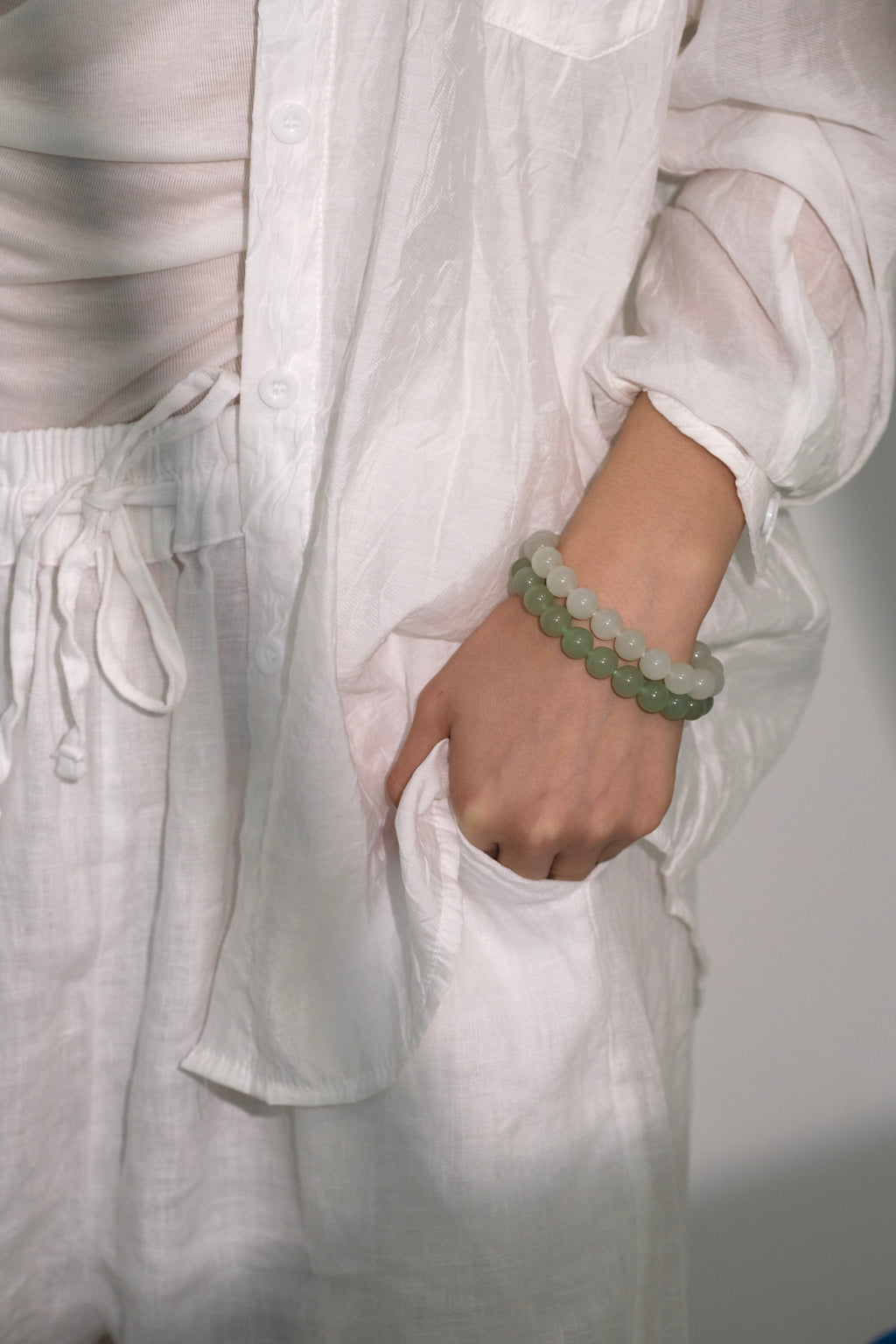 ANJAE ORIGIN™ – Pale Green Jade Bead Bracelet