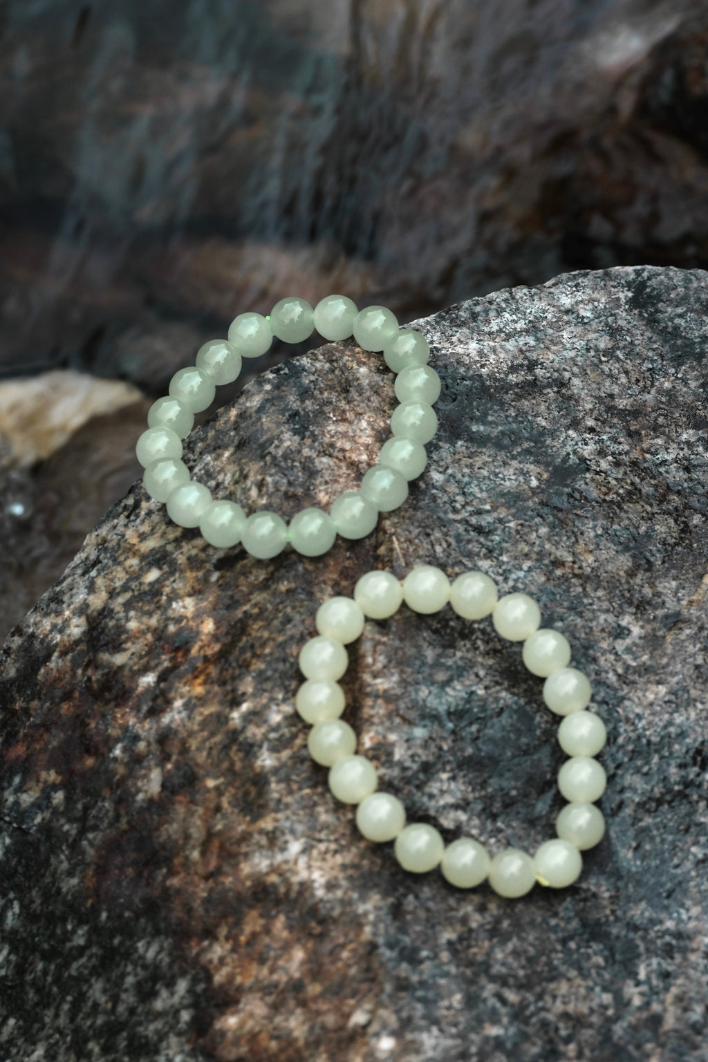 ANJAE ORIGIN™ – Pale Green Jade Bead Bracelet