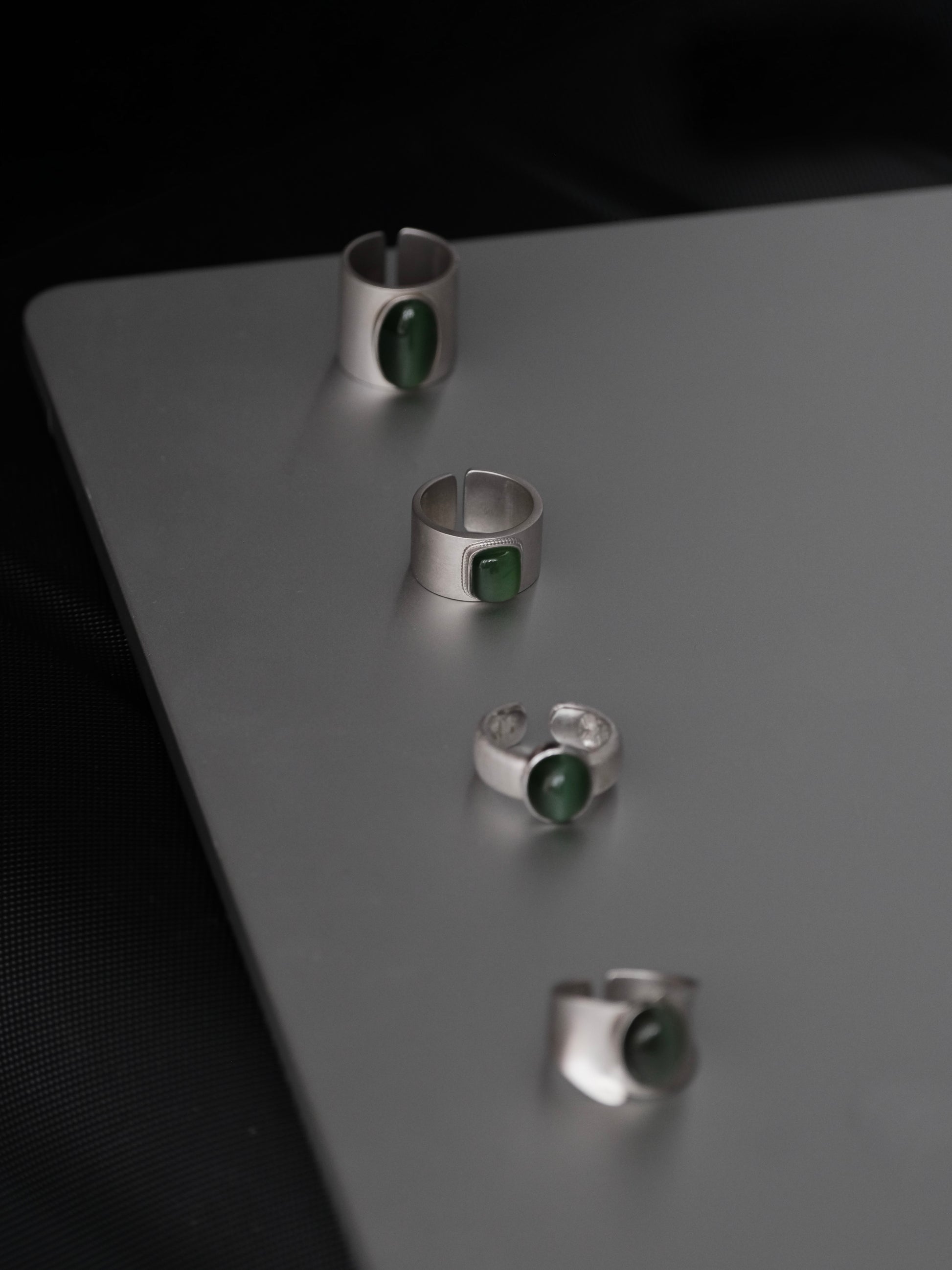 Flare – Cat’s Eye Jade Ring
