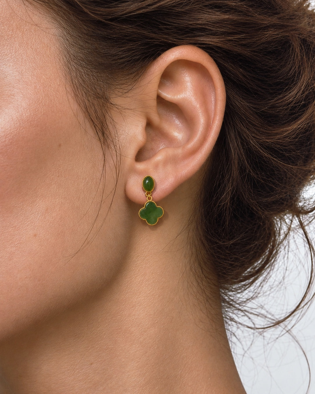 Yùn · Fourfold Clover Earrings worn by model