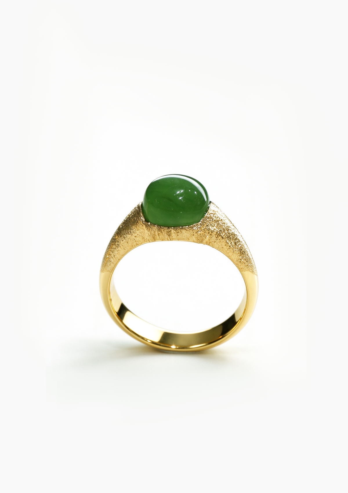 Yùn · Terrain Oval Gold-Tone Ring on white background