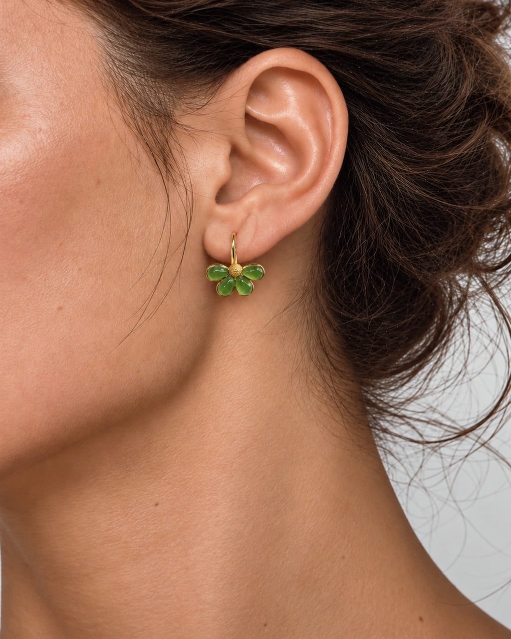 Yùn · Turning Petal Hoop Earrings worn by model